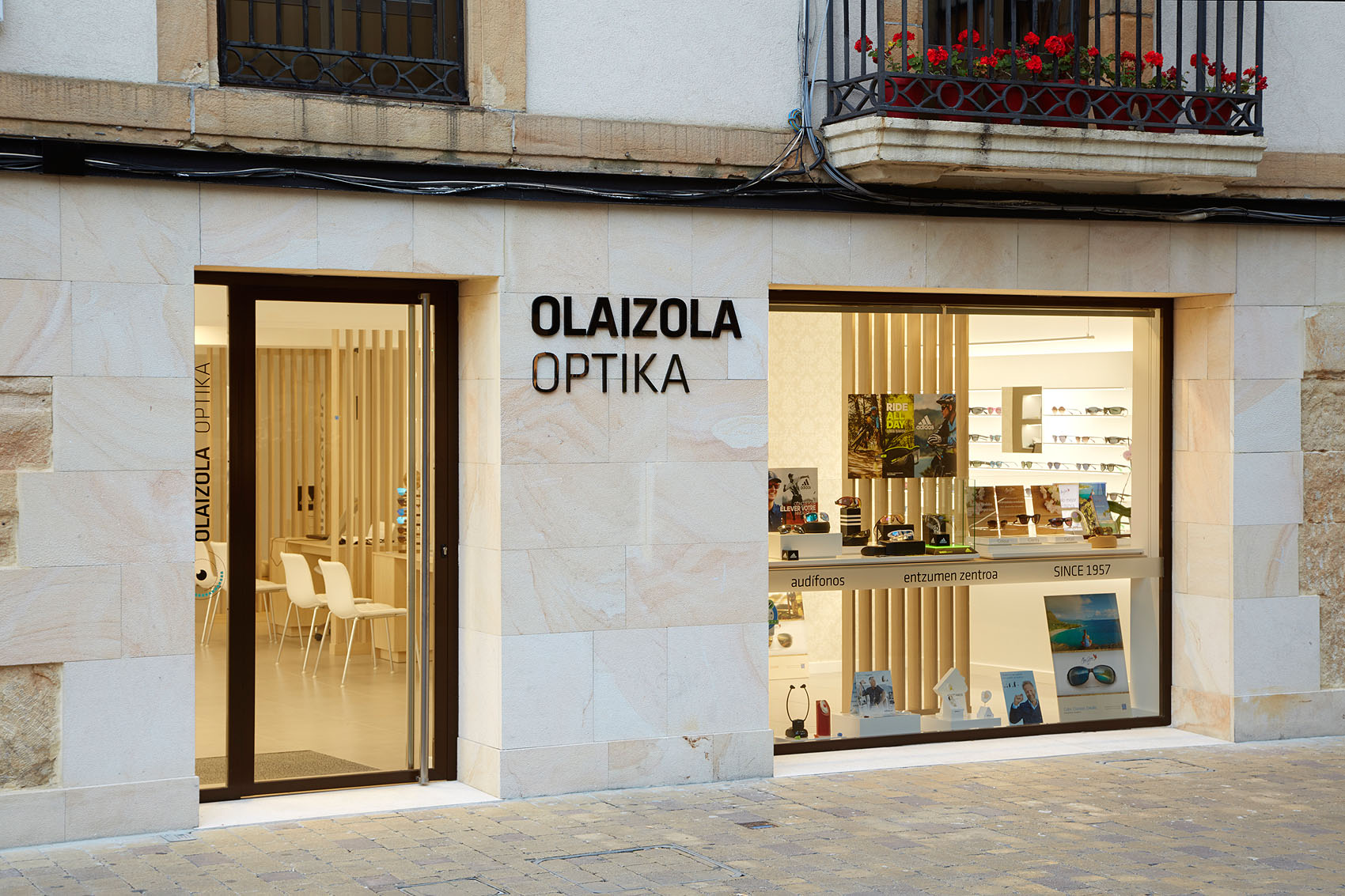 Olaizola Optika - Iñaki Caperochipi - Fotografía