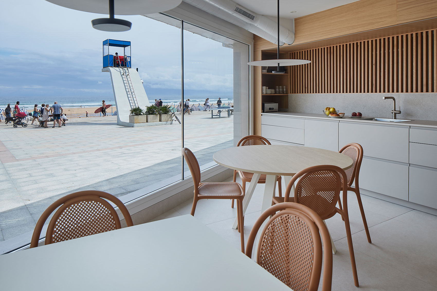 Kein Hostel en Zarautz - Iñaki Caperochipi - Fotografía